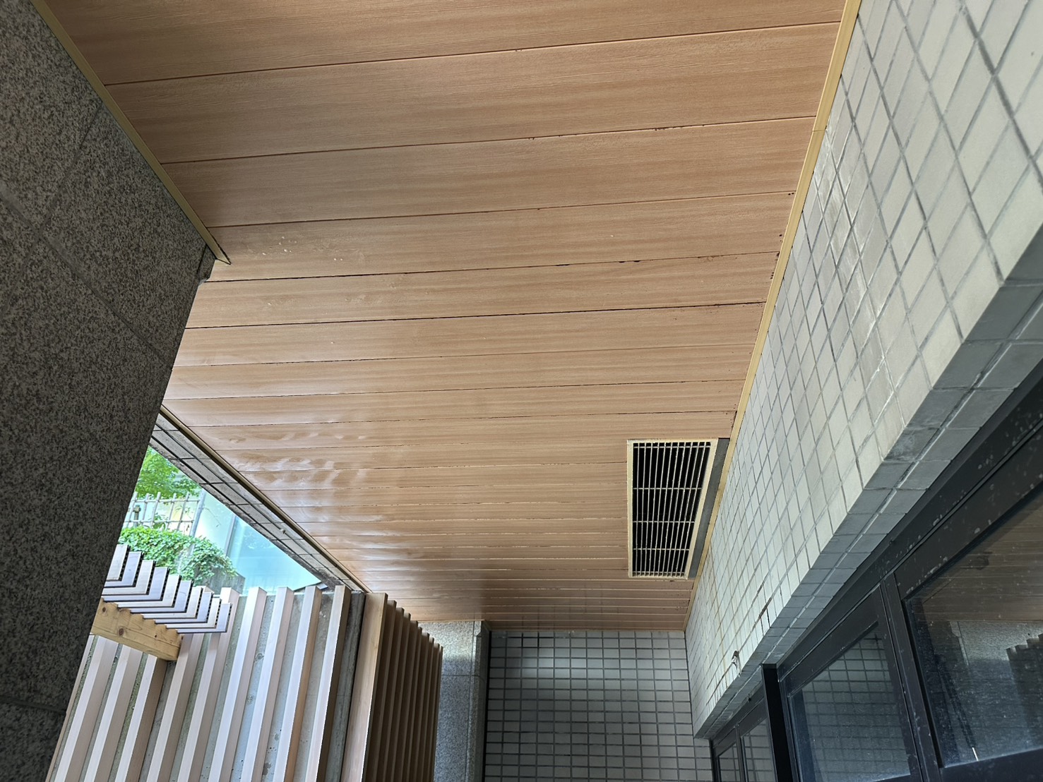 天井パネル 施工後